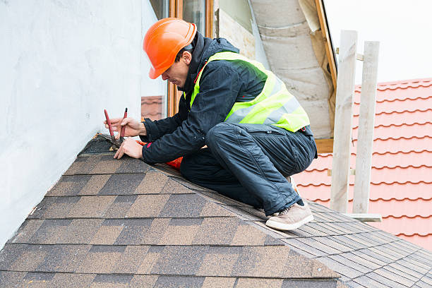 Best Roof Gutter Cleaning  in Bourbon, IN